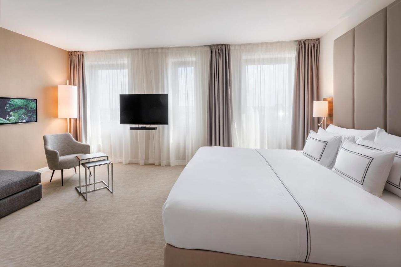 Melia Hotel 4*